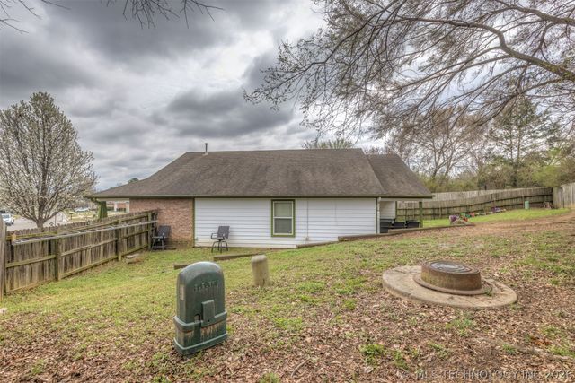 12348 S 268th East Avenue, Coweta, OK 74429