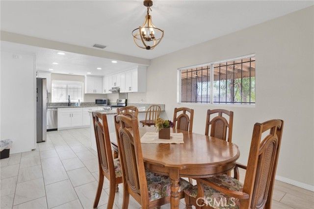 14637 Sequoia, Hesperia, CA 92345