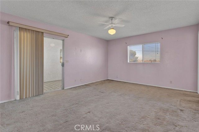 14637 Sequoia, Hesperia, CA 92345