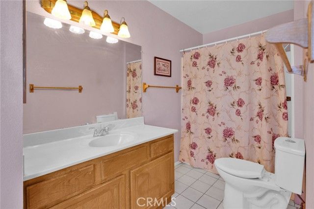 14637 Sequoia, Hesperia, CA 92345