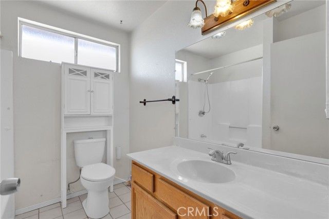 14637 Sequoia, Hesperia, CA 92345