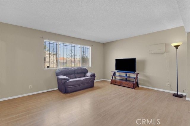 14637 Sequoia, Hesperia, CA 92345