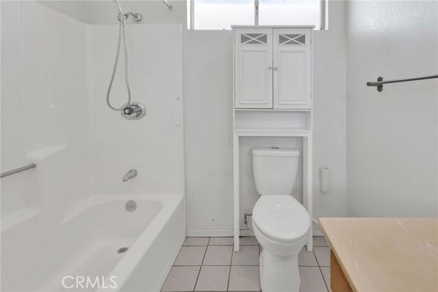 14637 Sequoia, Hesperia, CA 92345