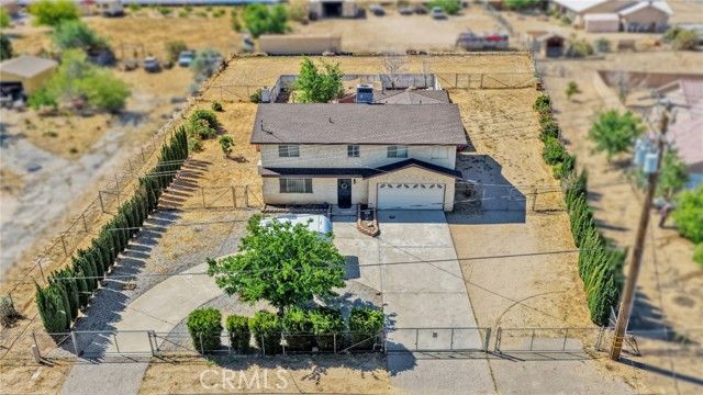 14637 Sequoia, Hesperia, CA 92345