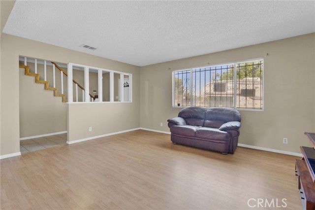 14637 Sequoia, Hesperia, CA 92345