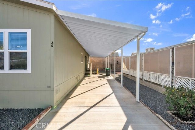 880 N Lake Street 20, Hemet, CA 92544