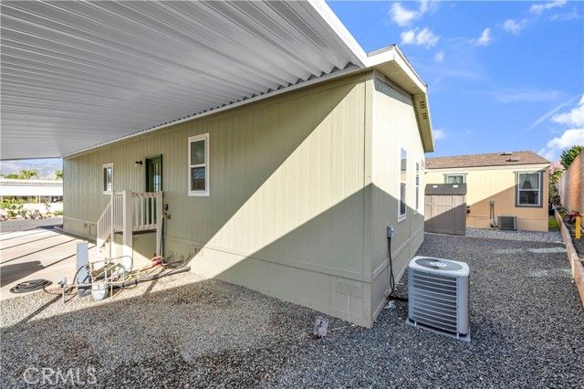 880 N Lake Street 20, Hemet, CA 92544