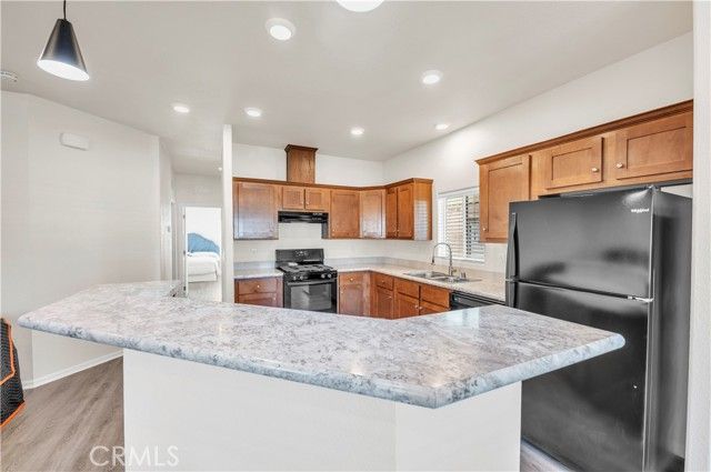 880 N Lake Street 20, Hemet, CA 92544