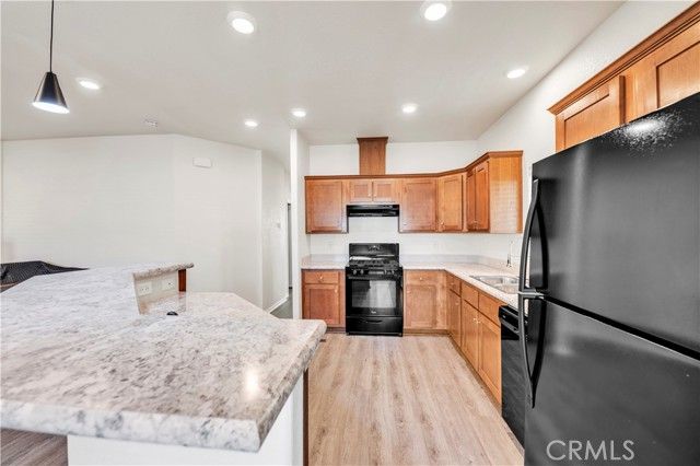 880 N Lake Street 20, Hemet, CA 92544