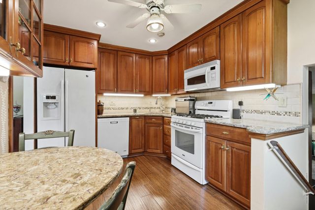 5005 JEFFERSON DR, Brookhaven, PA 19015