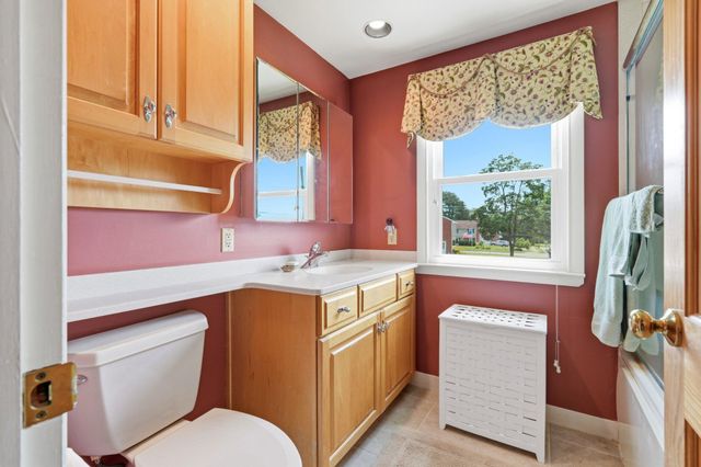 5005 JEFFERSON DR, Brookhaven, PA 19015