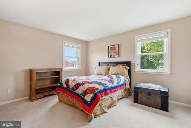 5005 JEFFERSON DR, Brookhaven, PA 19015