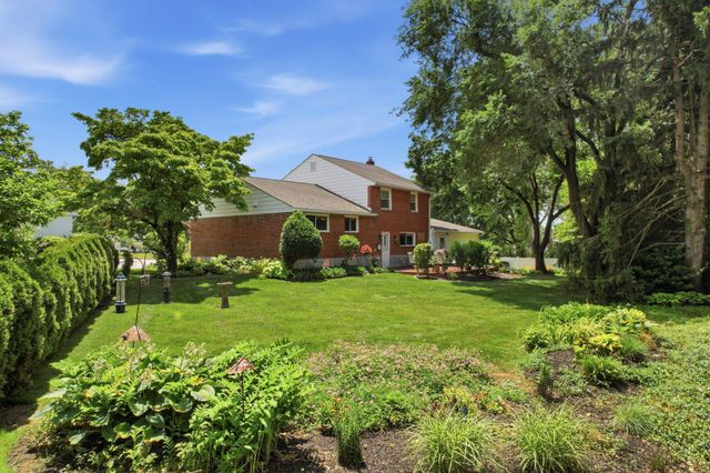 5005 JEFFERSON DR, Brookhaven, PA 19015