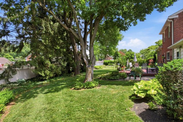 5005 JEFFERSON DR, Brookhaven, PA 19015