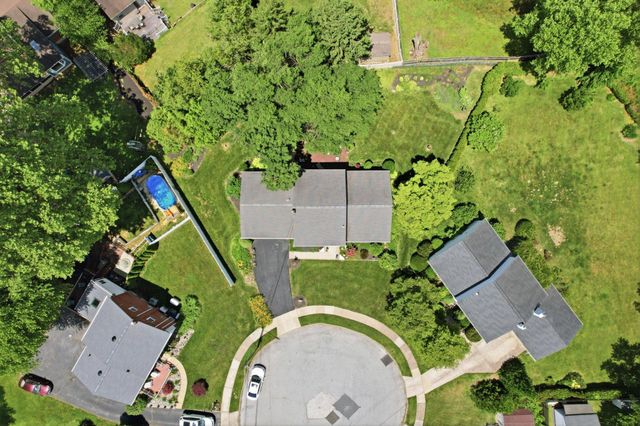 5005 JEFFERSON DR, Brookhaven, PA 19015