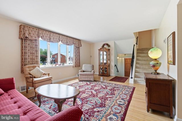 5005 JEFFERSON DR, Brookhaven, PA 19015