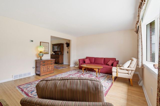 5005 JEFFERSON DR, Brookhaven, PA 19015
