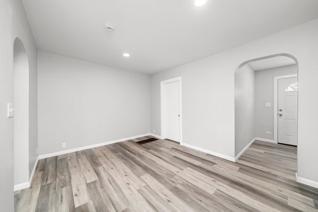 11837 S Sangamon Street, Chicago, IL 60643