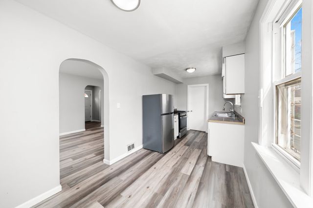 11837 S Sangamon Street, Chicago, IL 60643