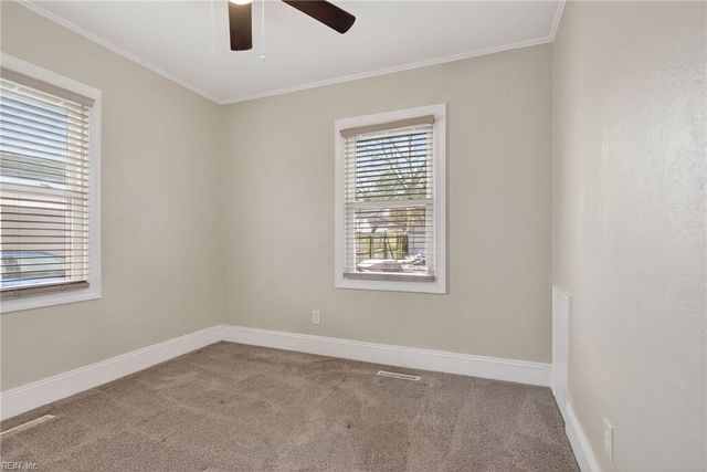 305 Elizabeth ST, Suffolk, VA 23434