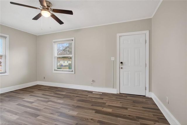 305 Elizabeth ST, Suffolk, VA 23434