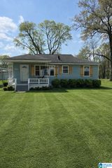 111 JUNE AVENUE, Hueytown, AL 35023