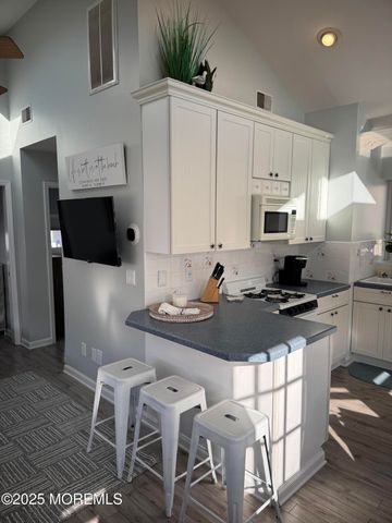 120 W Chadwick Way, Lavallette, NJ 08735