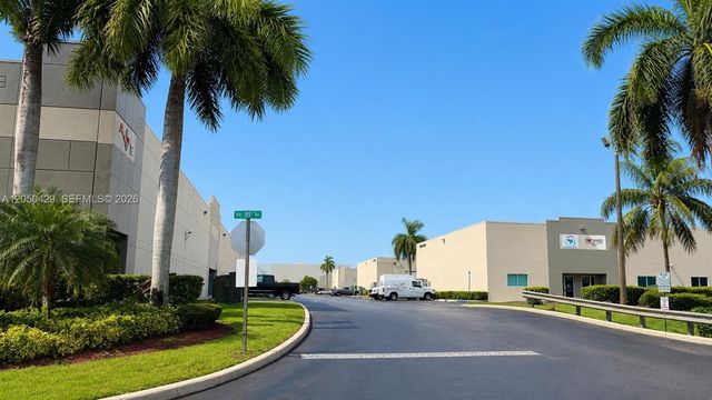 6354 NW 99th Ave 11, Doral, FL 33178