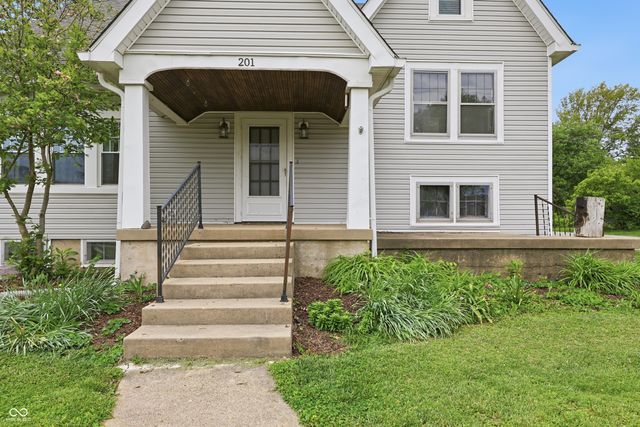 201 S Edgerton Street, Fairland, IN 46126