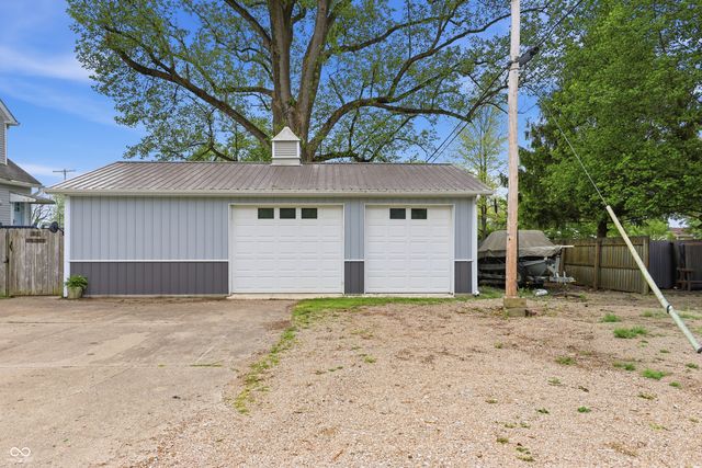 201 S Edgerton Street, Fairland, IN 46126
