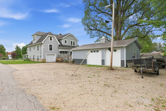 201 S Edgerton Street, Fairland, IN 46126