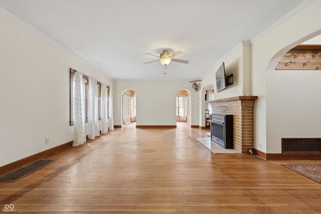 201 S Edgerton Street, Fairland, IN 46126
