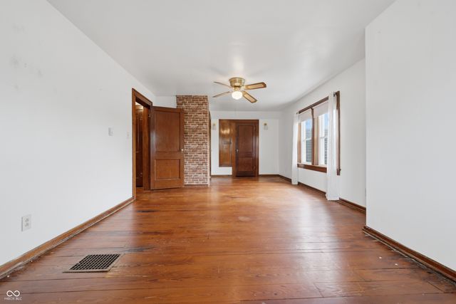 201 S Edgerton Street, Fairland, IN 46126
