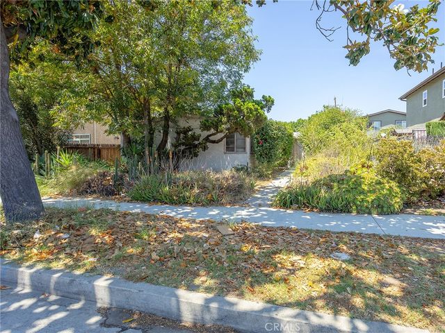 14301 Roscoe Boulevard, Panorama City, CA 91402