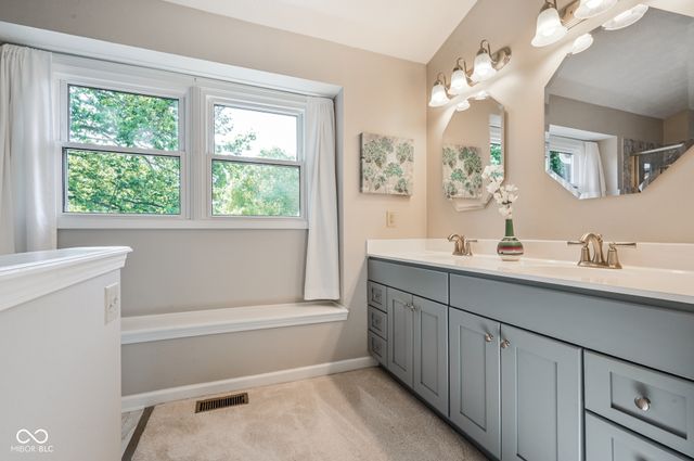 11224 Garrick Court, Fishers, IN 46038
