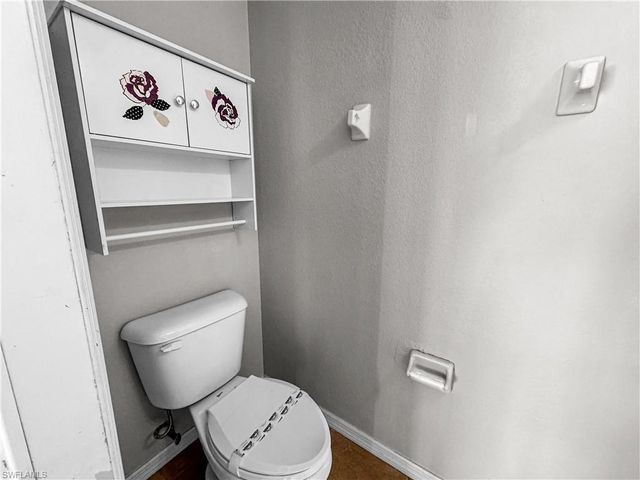 326 SW 29th ST, Cape Coral, FL 33914