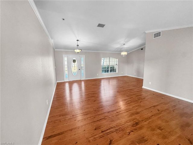 326 SW 29th ST, Cape Coral, FL 33914