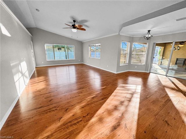 326 SW 29th ST, Cape Coral, FL 33914