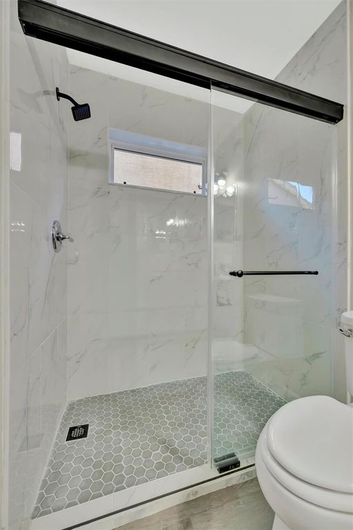 Image 30 of property listing at 9022 SHELDON CHASE DRIVE, Tampa, FL 33635