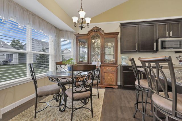 217 Warbler Court, Pickerington, OH 43147