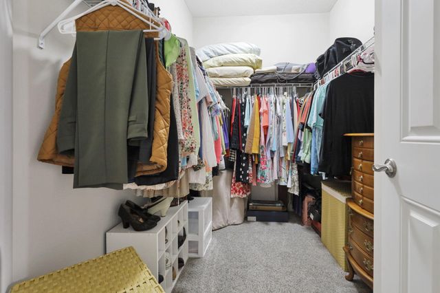 217 Warbler Court, Pickerington, OH 43147