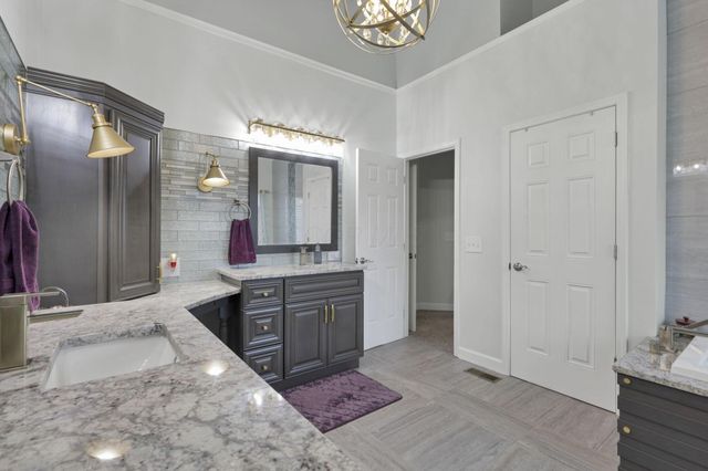 217 Warbler Court, Pickerington, OH 43147