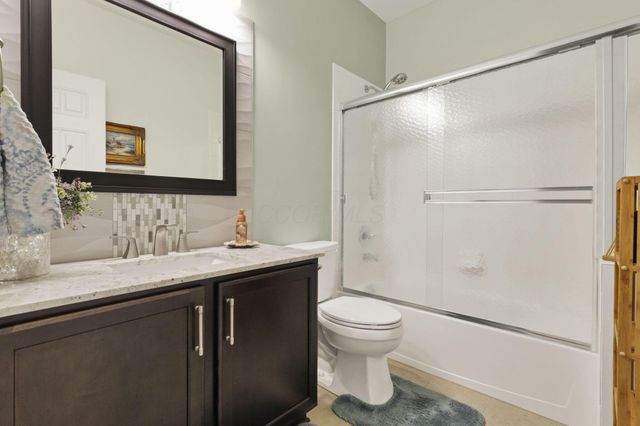 217 Warbler Court, Pickerington, OH 43147