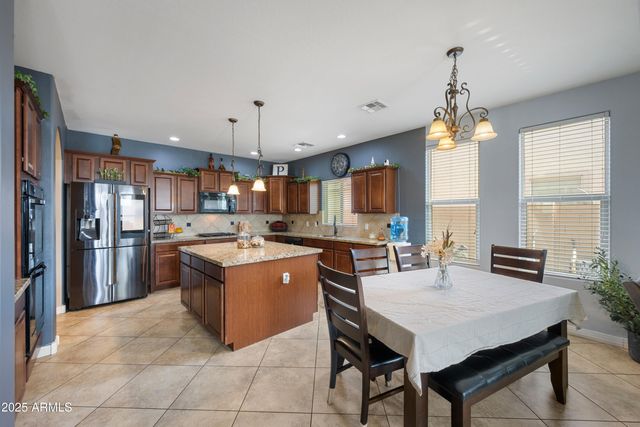 11235 E SABLE Avenue, Mesa, AZ 85212