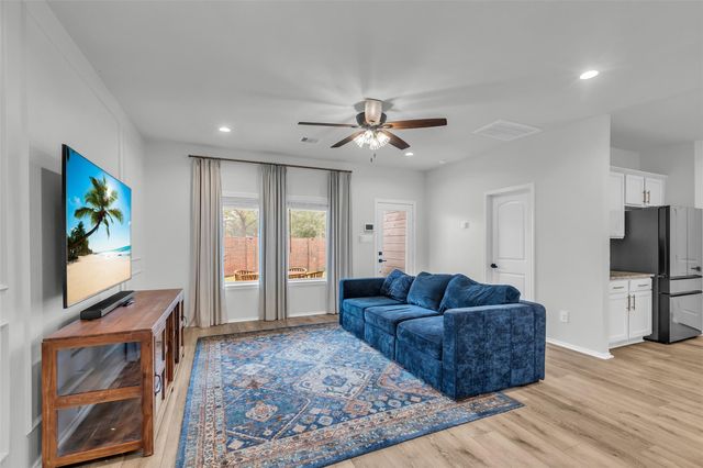 3318 Iron Pine Lane, Conroe, TX 77301