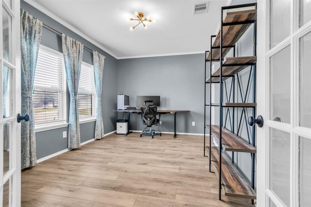 3318 Iron Pine Lane, Conroe, TX 77301