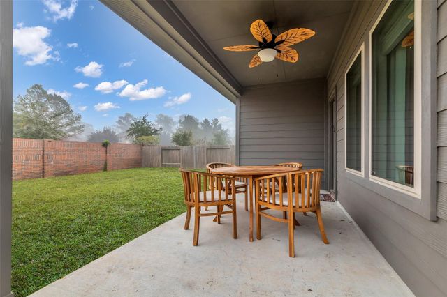 3318 Iron Pine Lane, Conroe, TX 77301