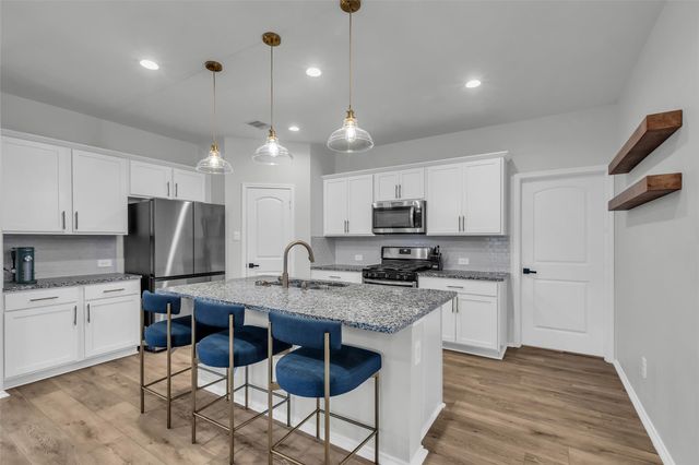 3318 Iron Pine Lane, Conroe, TX 77301