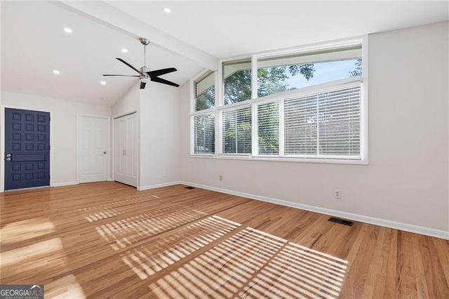 2988 Vine Circle, Decatur, GA 30033