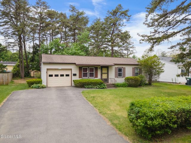 2736 Maida Lane, Rotterdam, NY 12306